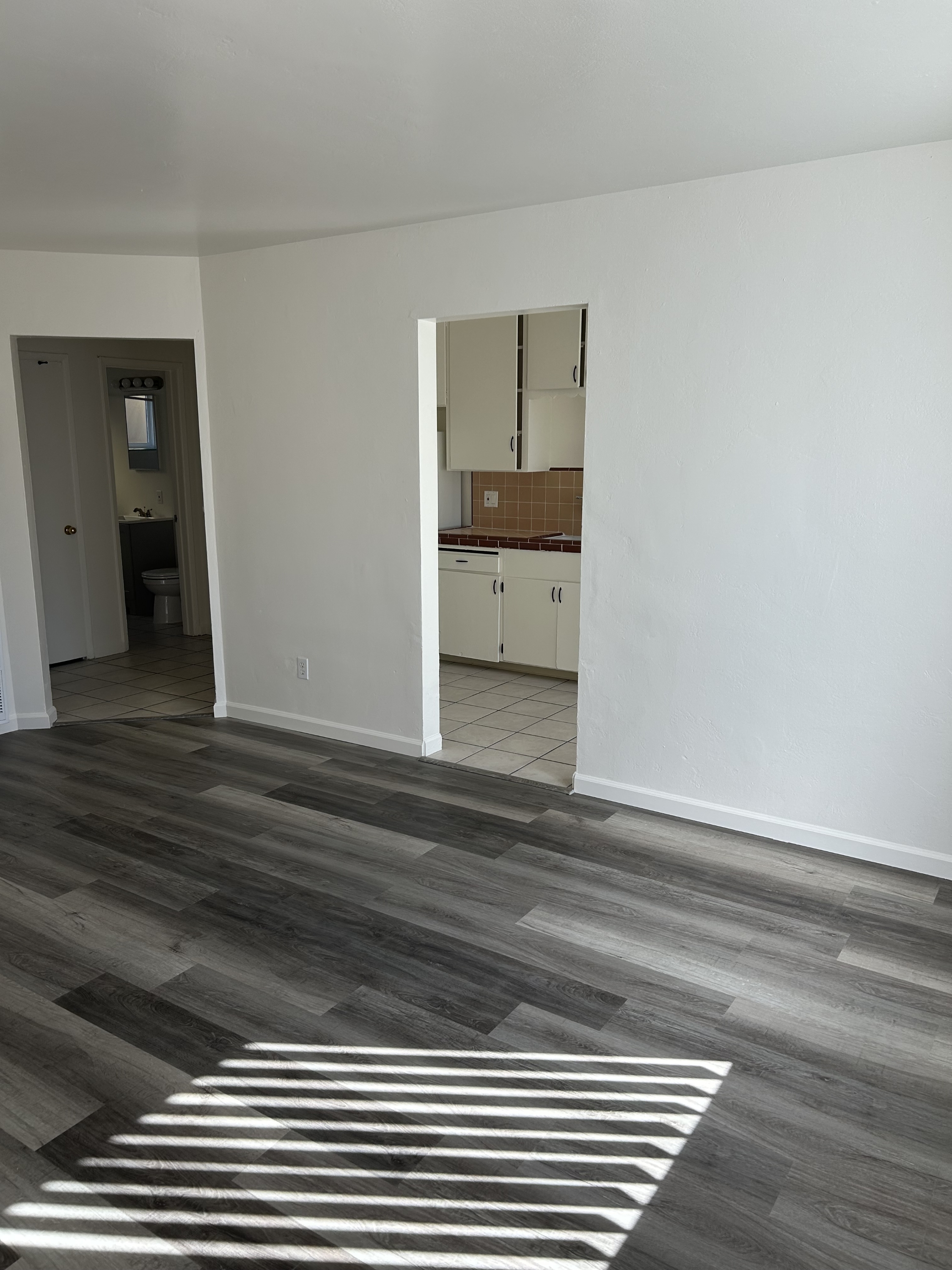 4029 49th St. #4
